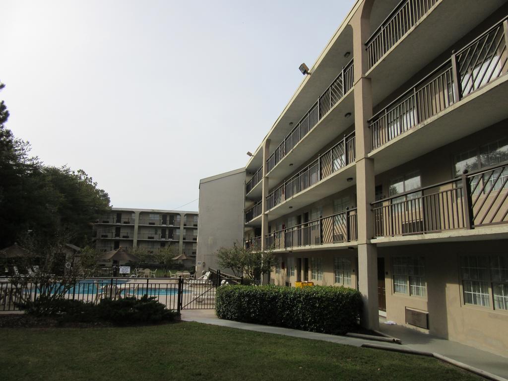 Clarion Suites Огаста Экстерьер фото